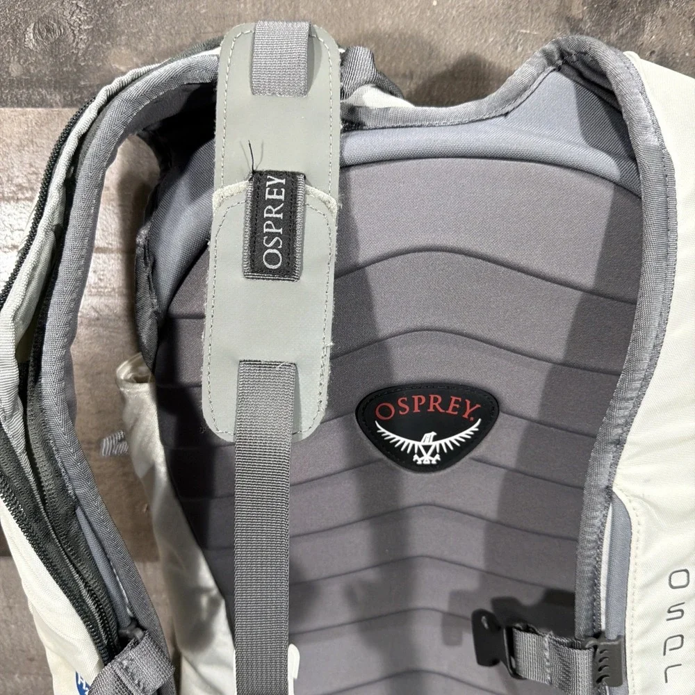 Osprey Karve 6 Backpack H2O Gray & White Sports Hiking
